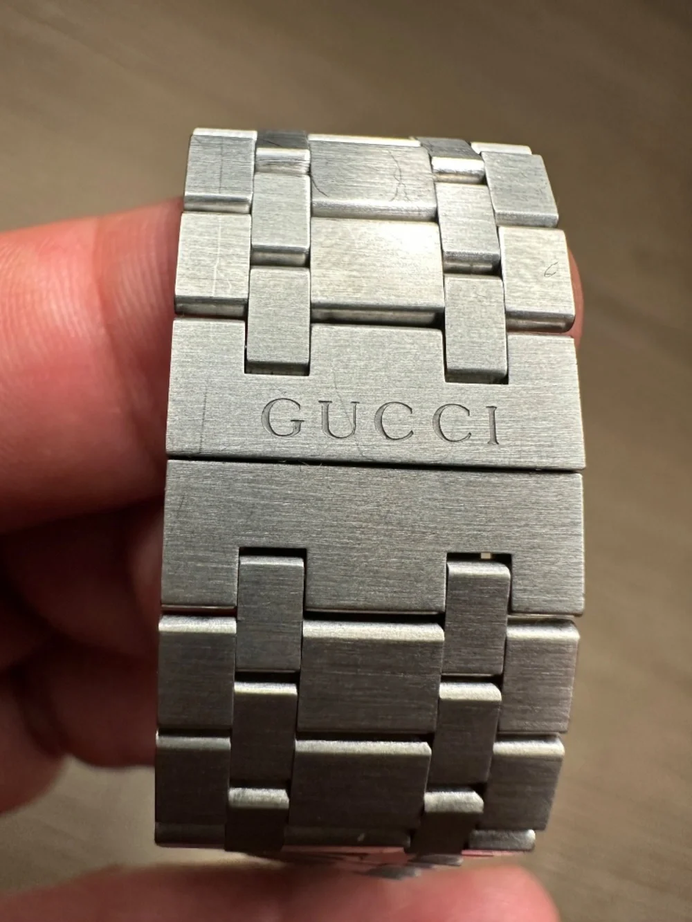 AUTHENTIC GUCCI 25H YA163410 PINK DIAL 38MM SWISS QUARTZ UNISEX WATCH